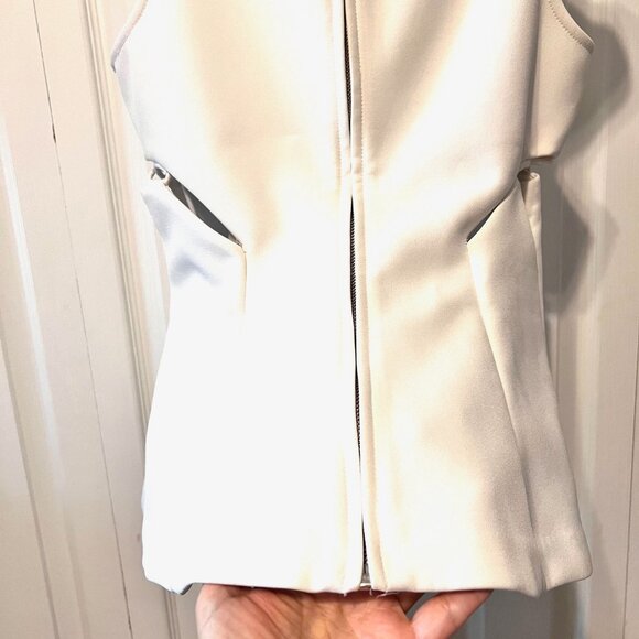 Kendall & Kylie-Lace Up Drawstring-Small-Sleeveless-Cut Outs-Stretch-White-Zip - Picture 11 of 16